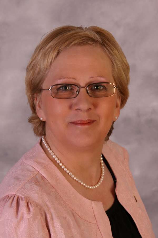 http://www.leadercsa.com/medias/public/album/Photo_Martine_4.jpeg